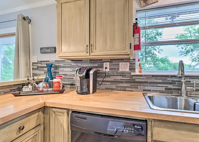 5 Mi To Hood! 'brooklyn House' W/ Fenced Yard Killeen