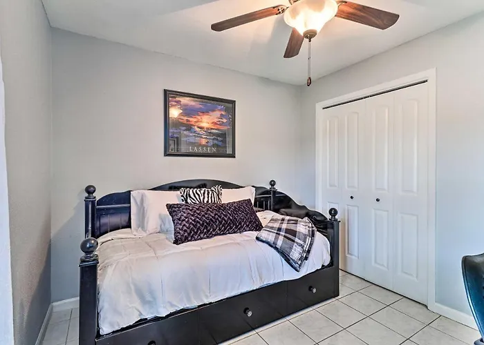5 Mi To Hood! 'brooklyn House' W/ Fenced Yard Holiday home Killeen